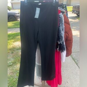 H&M Black capri pants